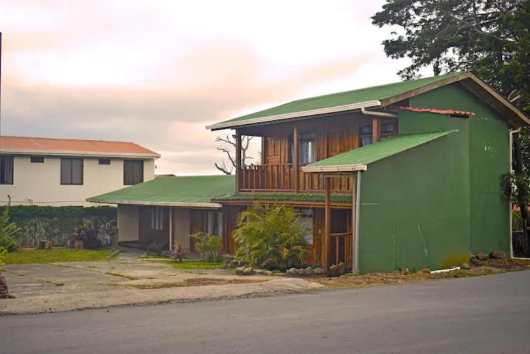 Cowboy Hostel - Habitaciones Con Bano Privado Monteverde Exterior photo